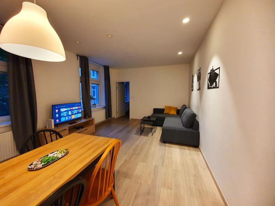 Lovely & Unique Apt In The Historic Center. Братислава Екстериор снимка