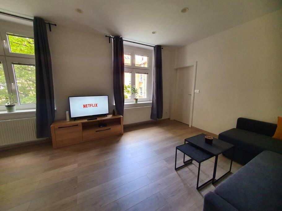 Lovely & Unique Apt In The Historic Center. Братислава Екстериор снимка