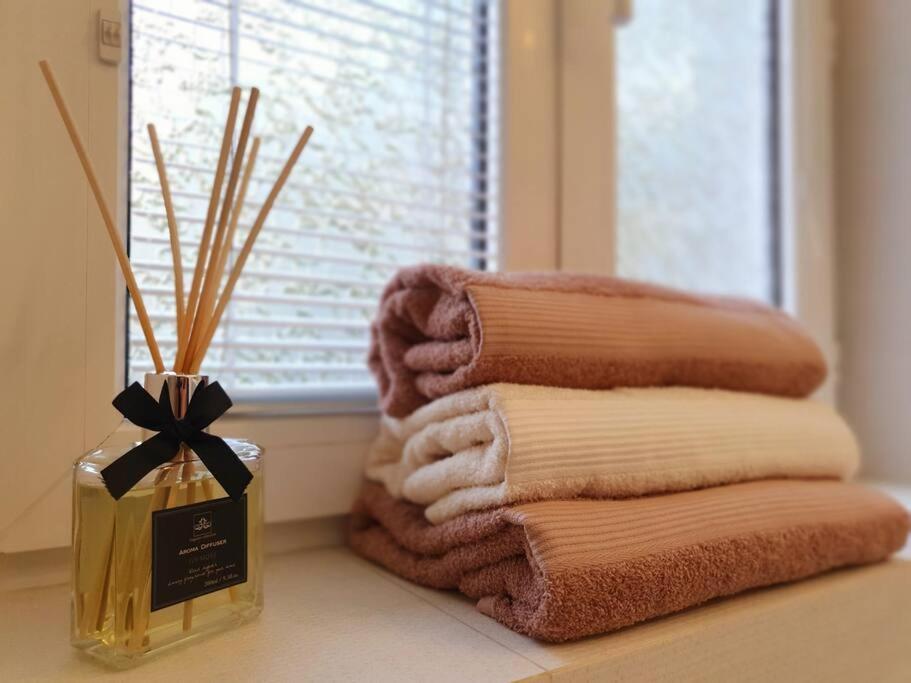 Lovely & Unique Apt In The Historic Center. Братислава Екстериор снимка